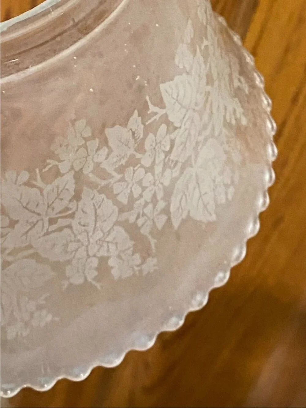Antique Floral Etching Scalloped Edge Frosted Bell Gas Light Etched Glass Shade